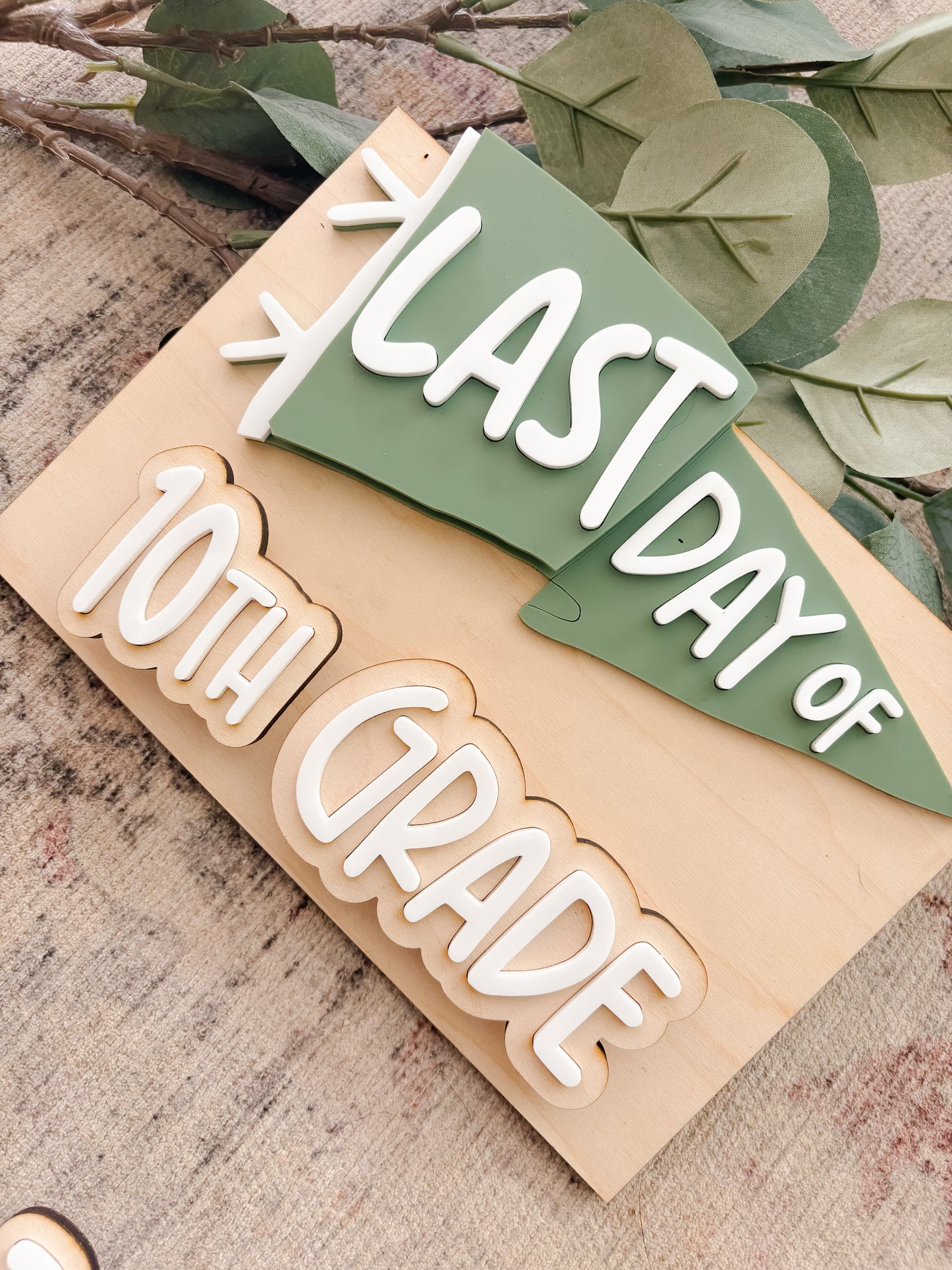 Interchangeable Grades- Pennant Flag First/Last Day School Sign