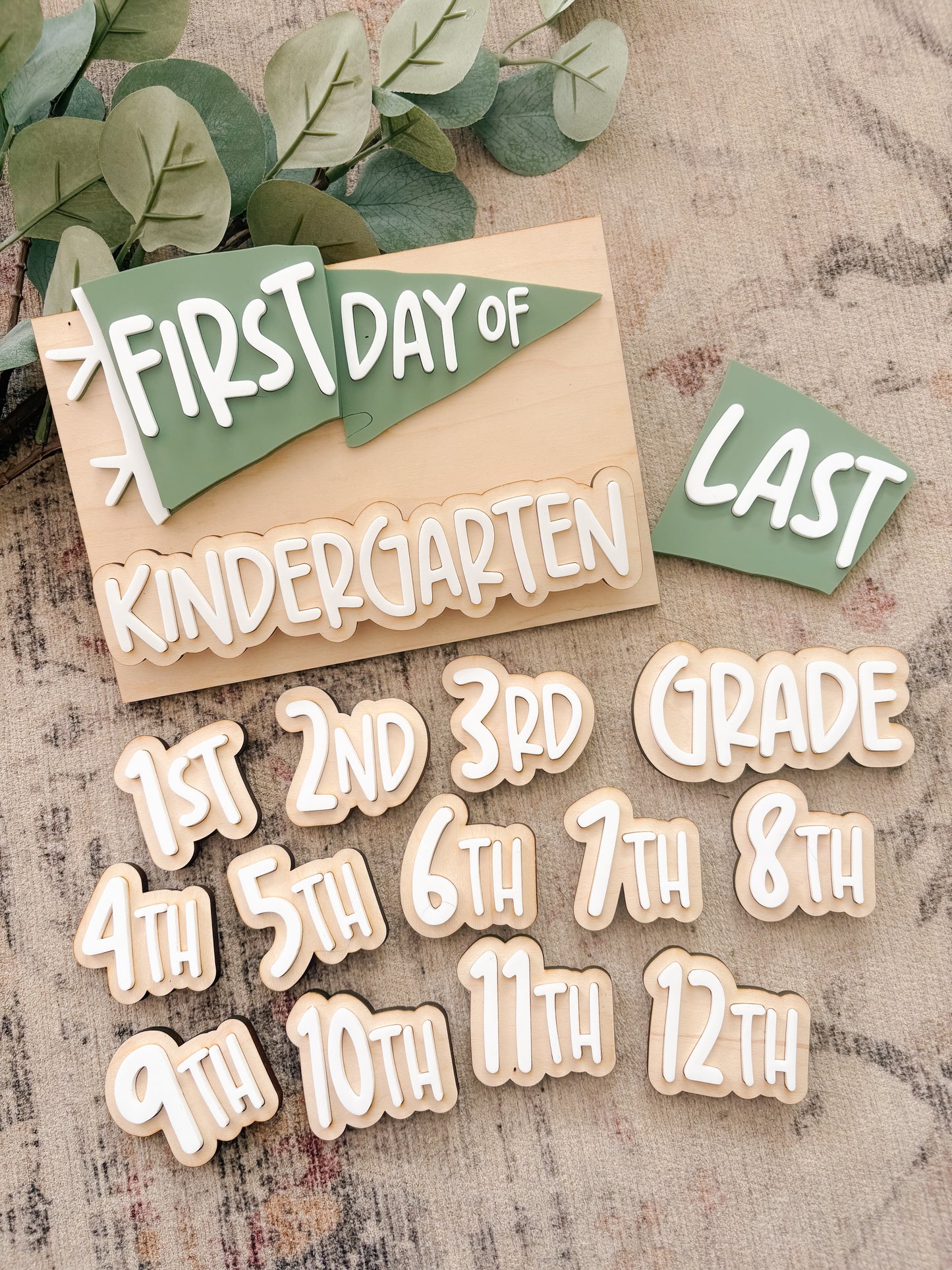 Interchangeable Grades- Pennant Flag First/Last Day School Sign